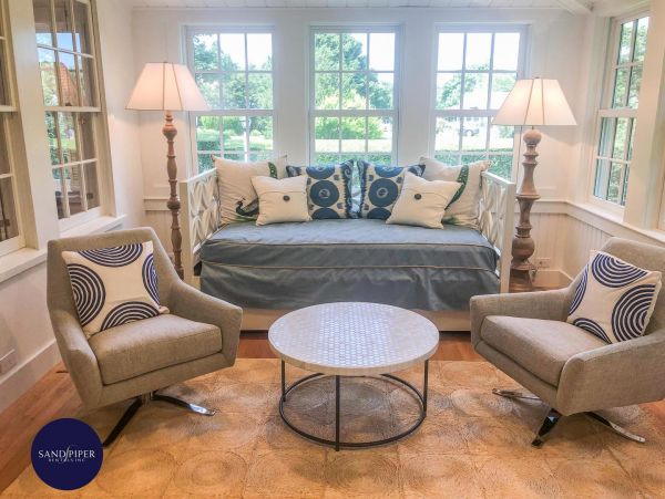 Cape Cod Home 994906