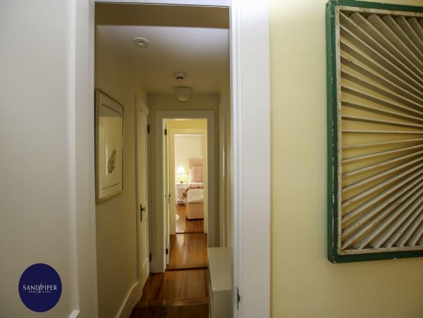 Cape Cod Home 994906