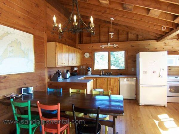 Cape Cod Home 994907