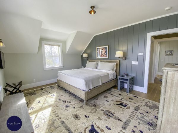 Cape Cod Home 994908