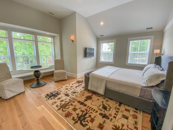 Cape Cod Home 994908
