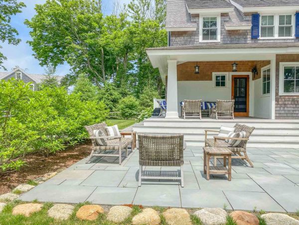 Cape Cod Home 994908