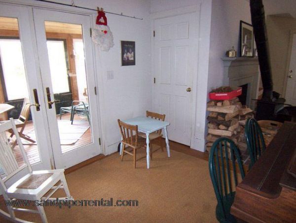 Cape Cod Home 994909