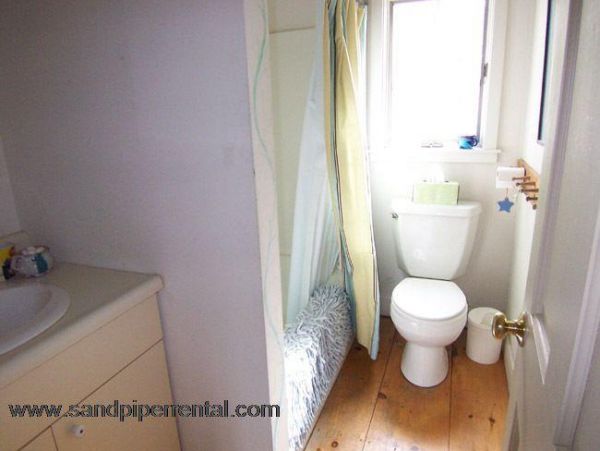 Cape Cod Home 994909