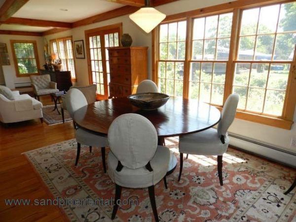 Cape Cod Home 994911