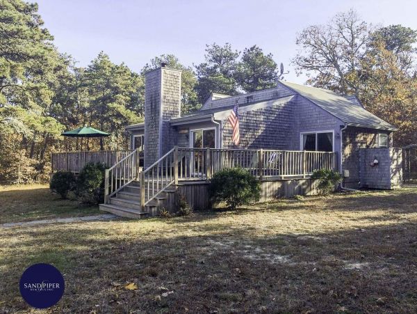Cape Cod Home 994912