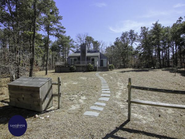 Cape Cod Home 994912