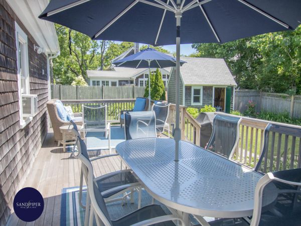 Cape Cod Home 994914