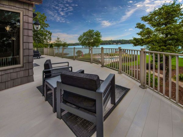 Lake Front North Carolina Vacation Pool Home 14 Guests