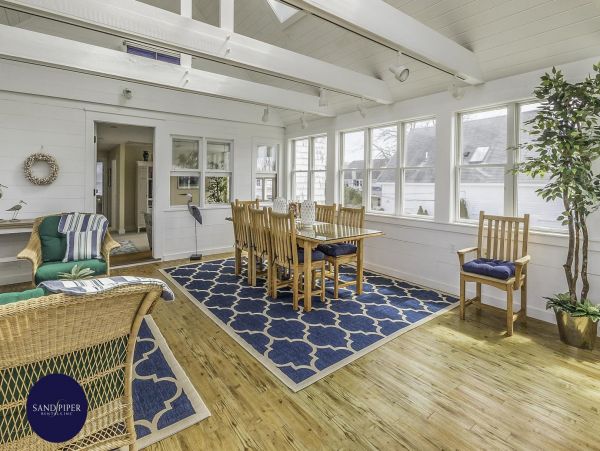 Cape Cod Condo 994923
