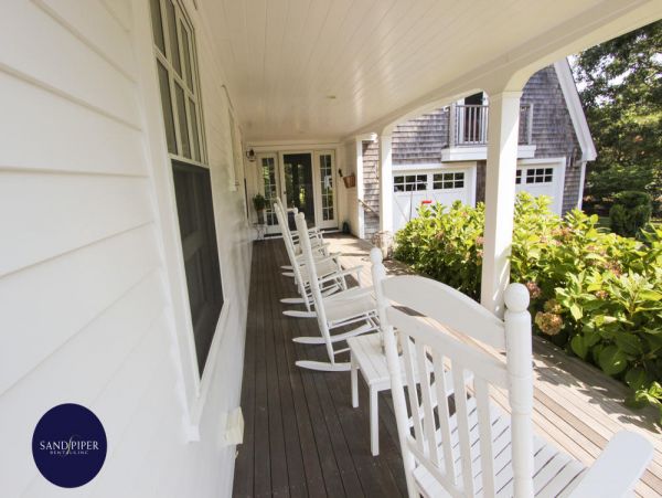 Cape Cod Home 994928