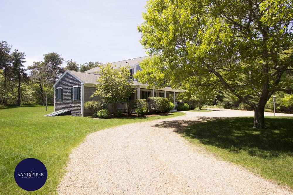 Cape Cod Home 994935