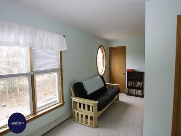 Cape Cod Home 994936