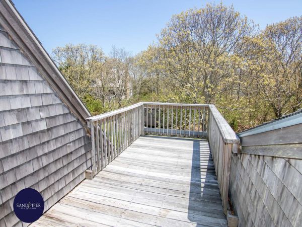 Cape Cod Home 994939