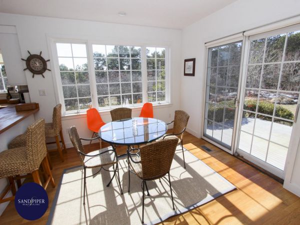 Cape Cod Home 994941