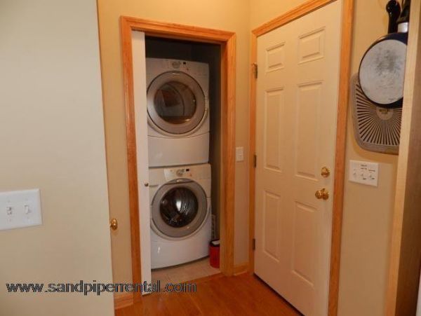 Cape Cod Home 994942