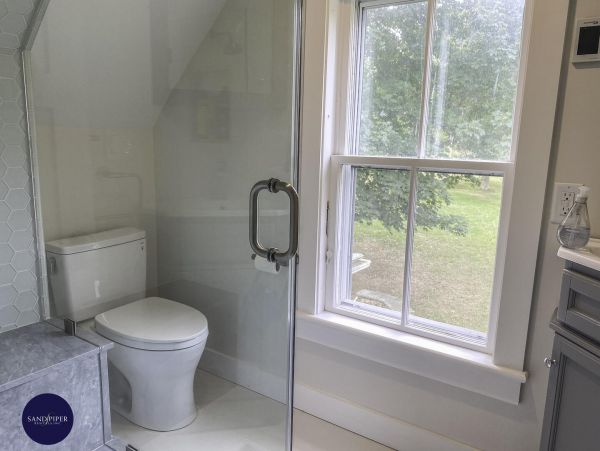 Cape Cod Home 994943