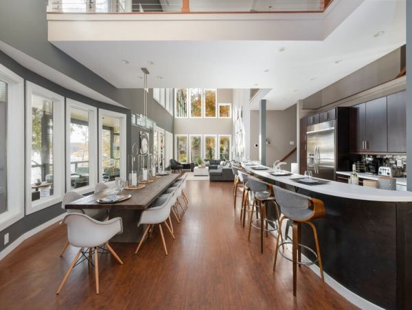 Lake Norman Luxury Getaway with Pool & Beautiful Views