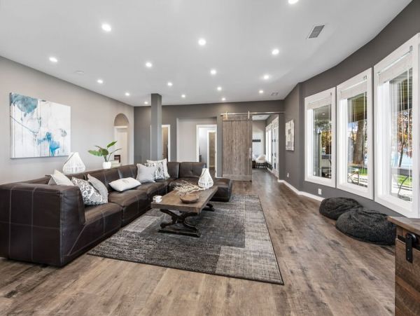 Lake Norman Luxury Getaway with Pool & Beautiful Views