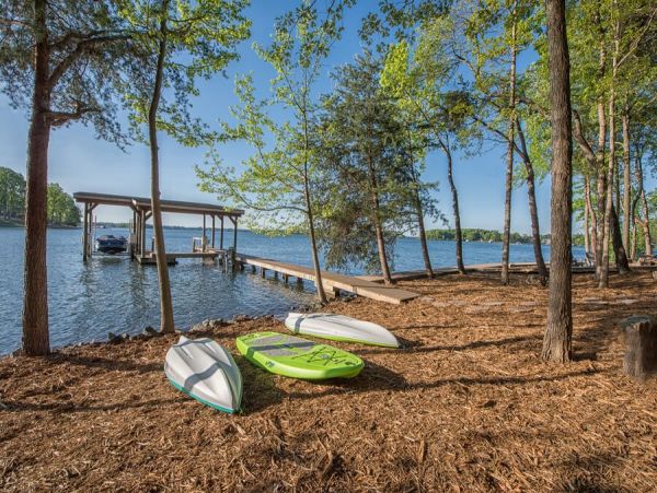 Lake Norman Luxury Getaway with Pool & Beautiful Views