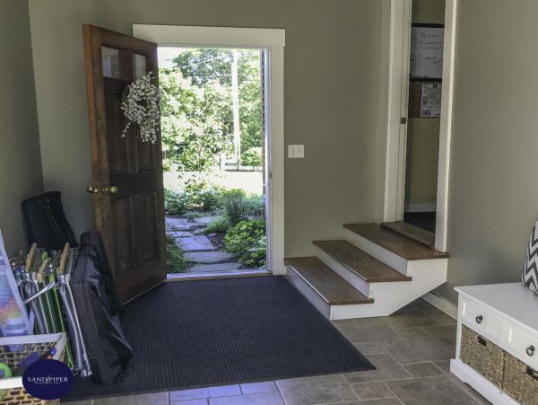 Cape Cod Home 994948
