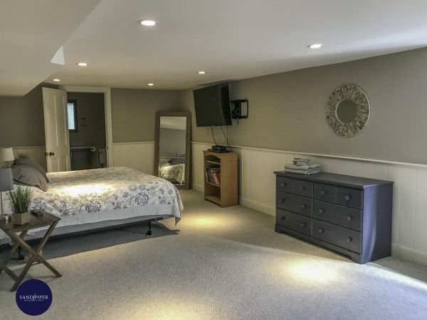 Cape Cod Home 994948