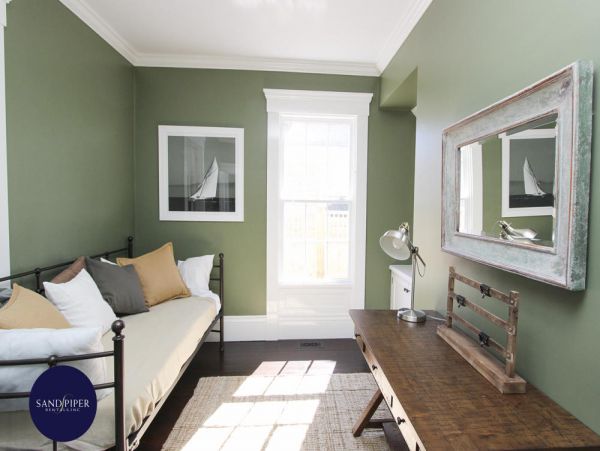 Cape Cod Home 994950