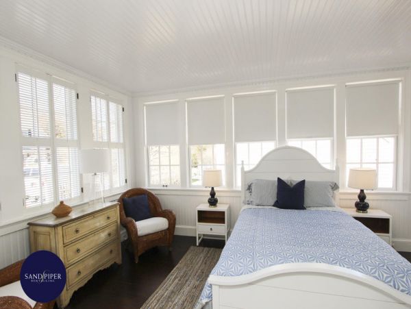 Cape Cod Home 994950