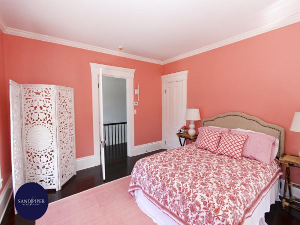 Cape Cod Home 994950