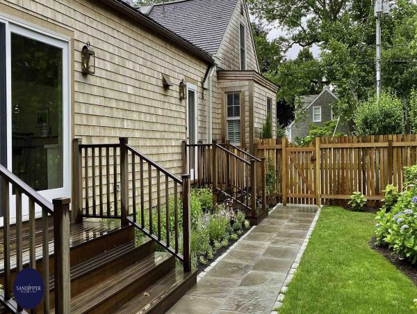 Cape Cod Home 994951