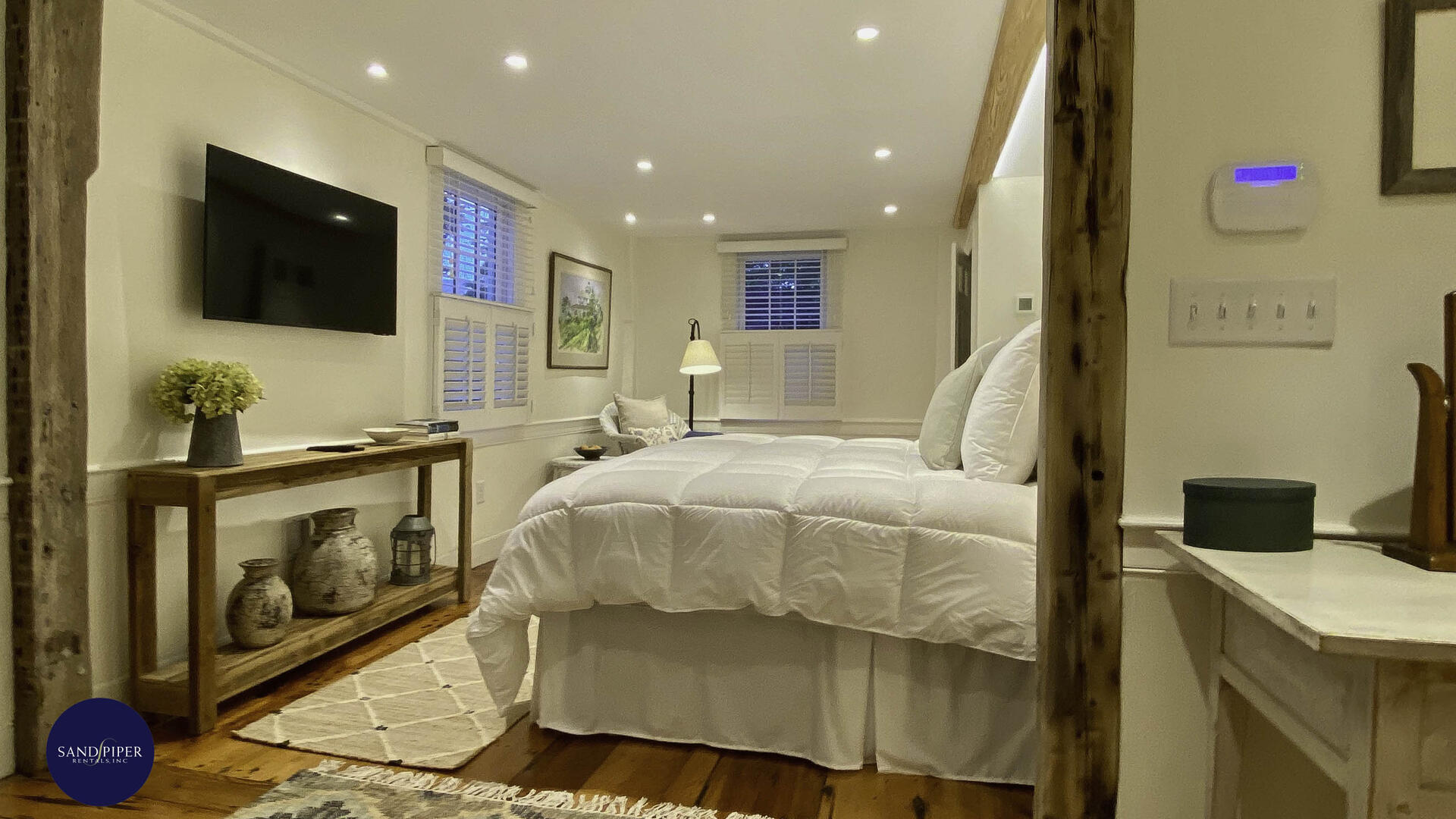 Cape Cod Home 994951