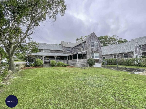 Cape Cod Home 994956