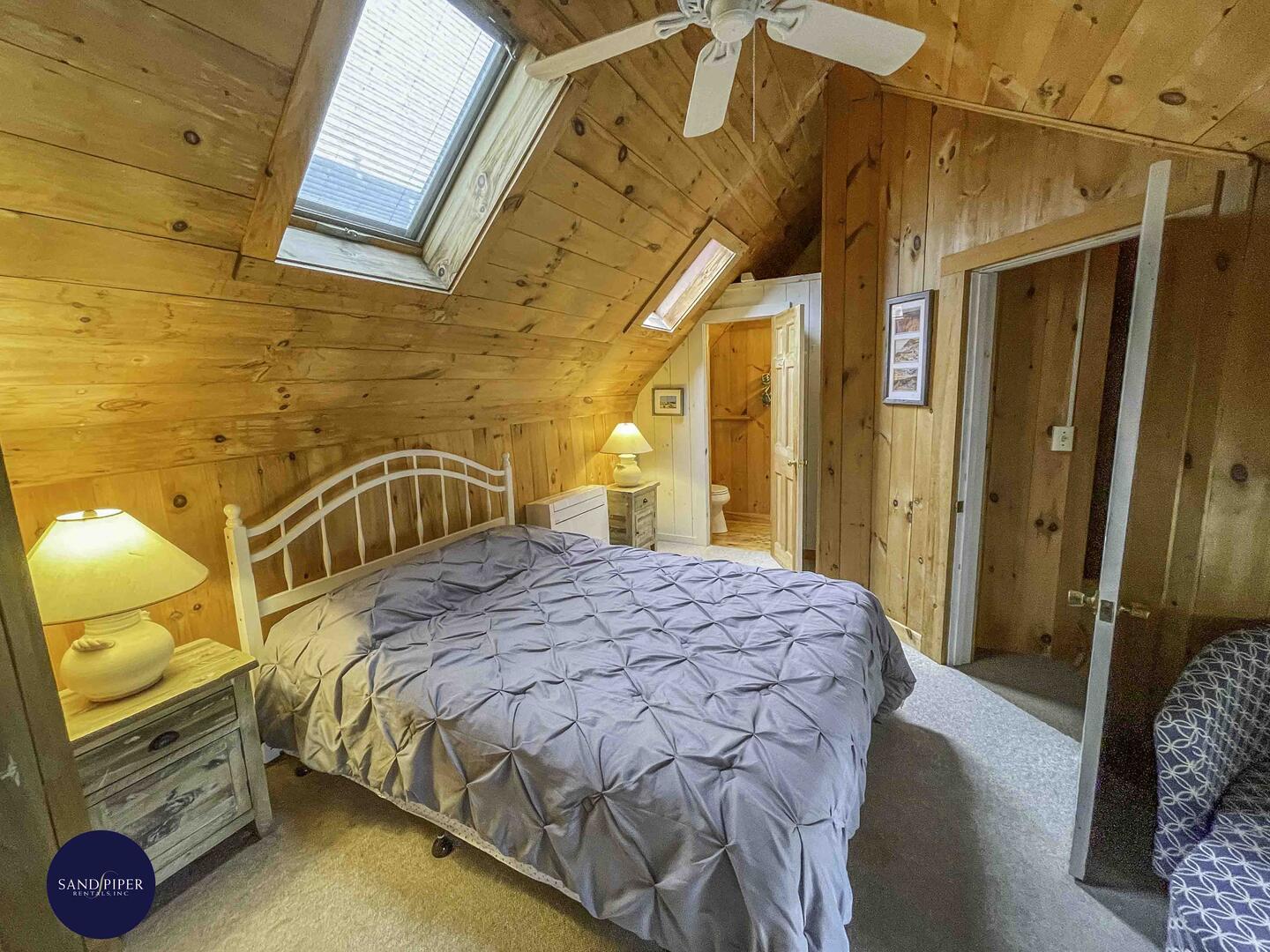 Cape Cod Home 994956