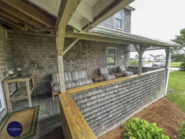 Cape Cod Home 994956