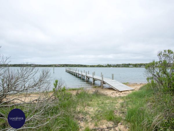 Cape Cod Home 994957