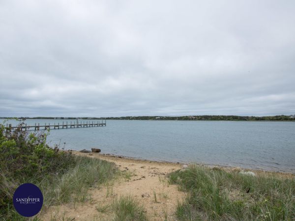 Cape Cod Home 994957