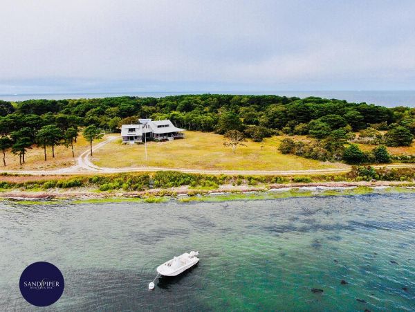 Cape Cod Home 994958