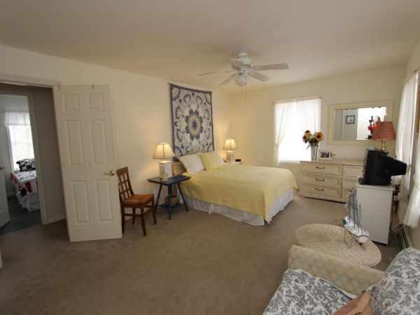 Cape Cod Home 994959