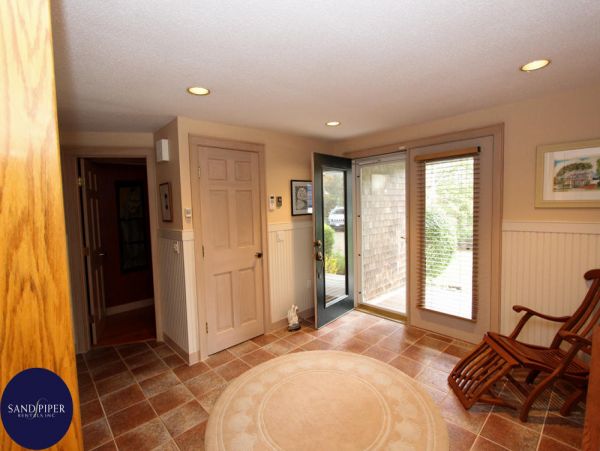 Cape Cod Home 994961