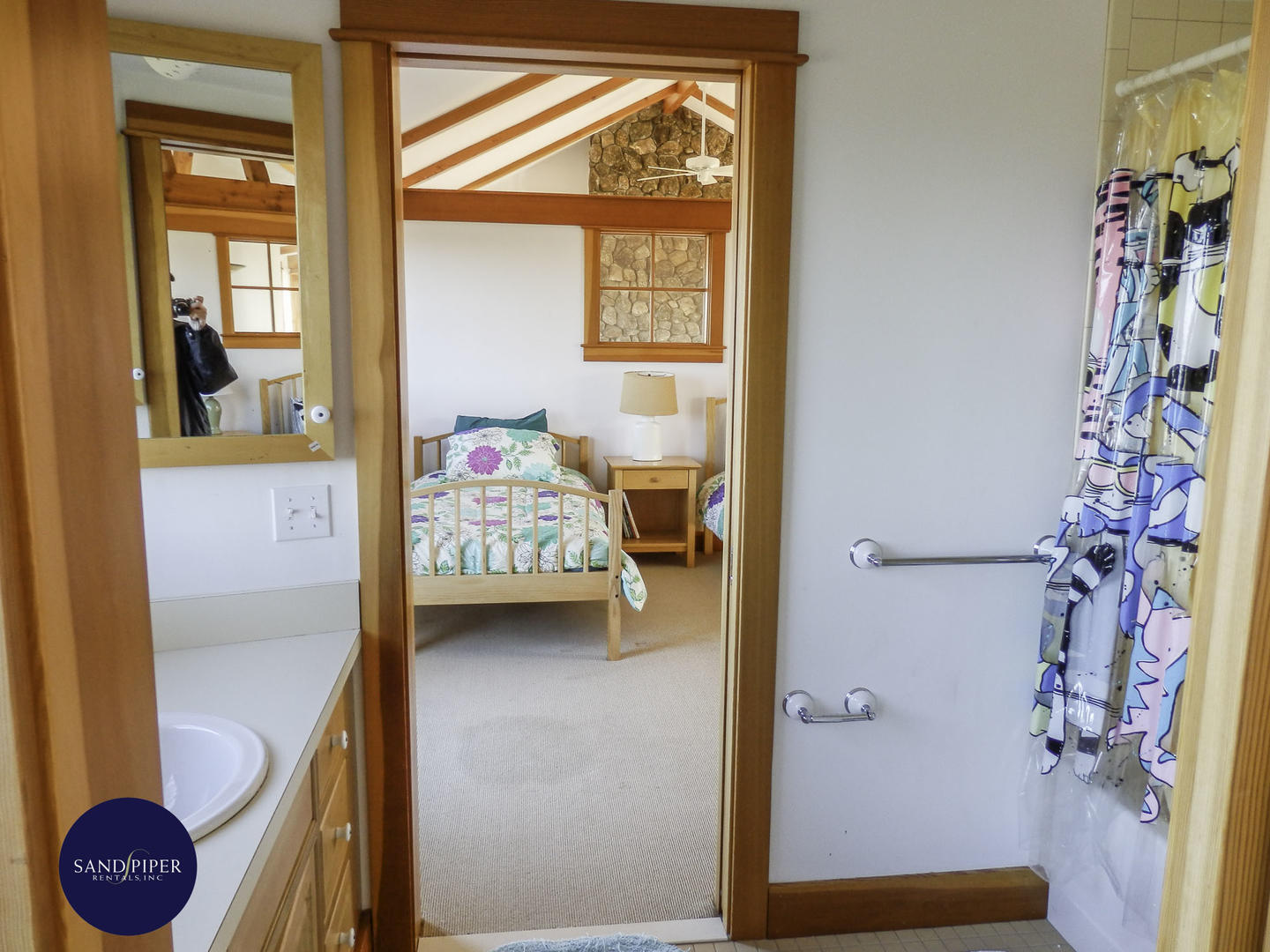 Cape Cod Home 994962