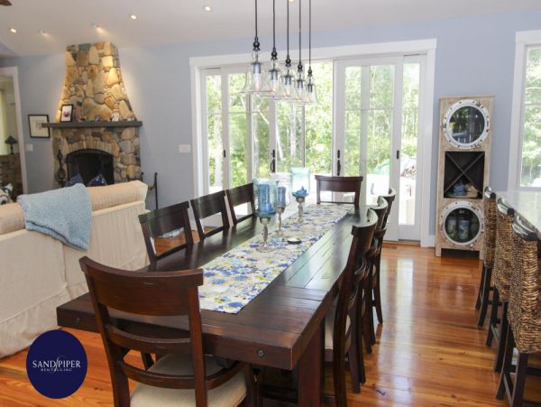 Cape Cod Home 994963