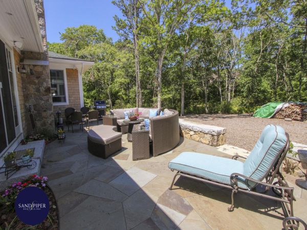 Cape Cod Home 994963