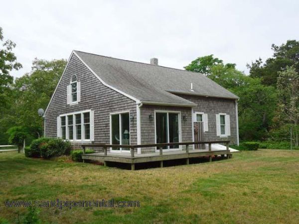 Cape Cod Home 994965