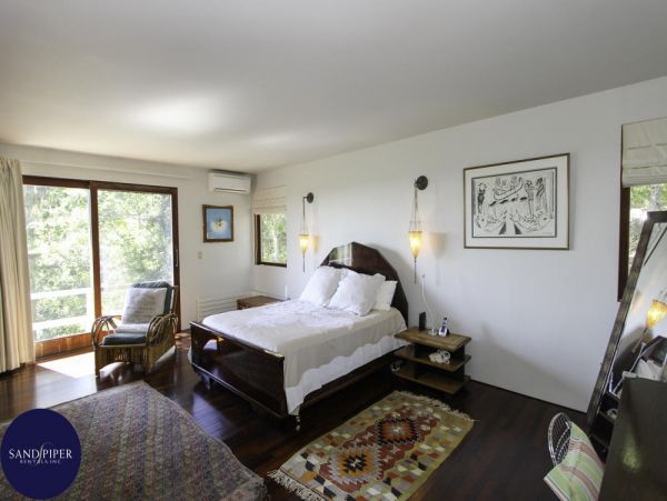 Cape Cod Home 994968