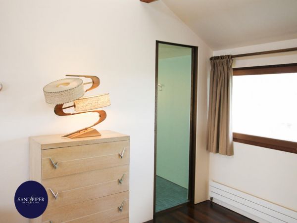 Cape Cod Home 994968