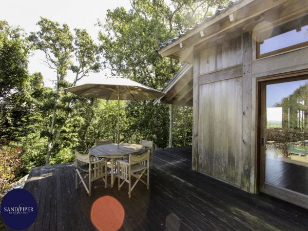 Cape Cod Home 994968