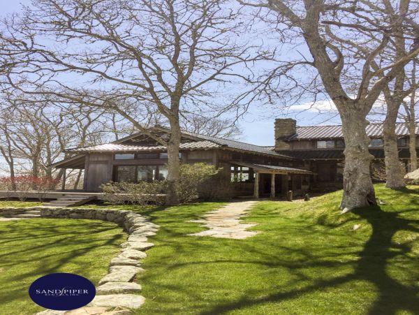 Cape Cod Home 994968