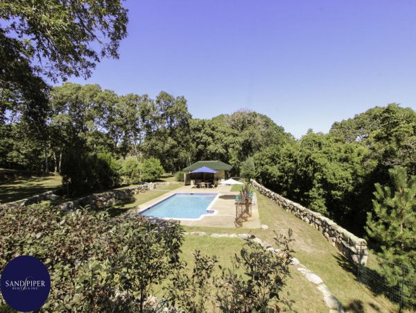Cape Cod Home 994968