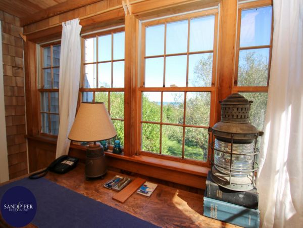 Cape Cod Home 994971
