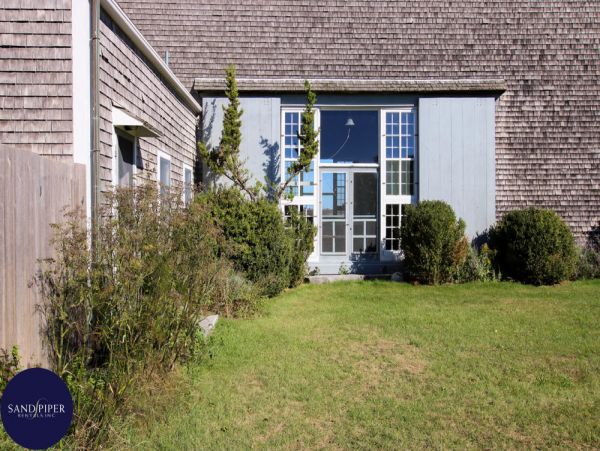 Cape Cod Home 994971